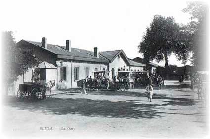 blida la gare.JPG (15252 octets)