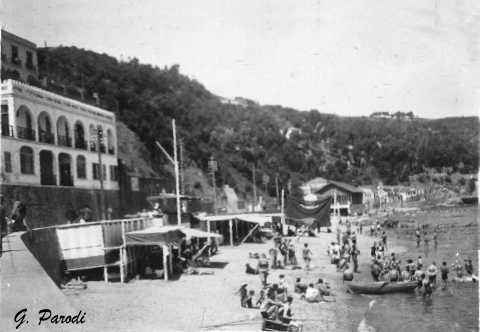 Philippeville, plage du ch�teau vert(photo arch).jpg (18818 octets)