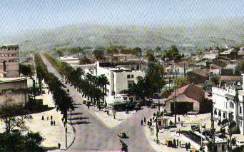 vue des HBM Carri�re Romaine.jpg (16047 octets)